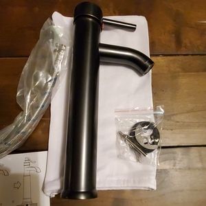 COPY - Single hole faucet brand new bronze